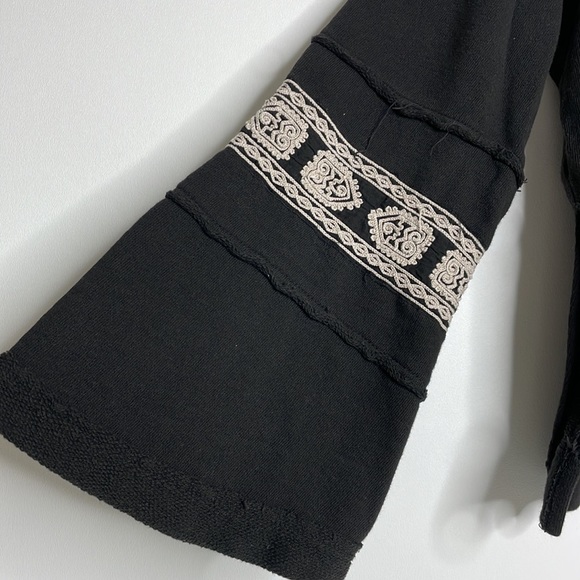 Free People Black Santa Maria Embroidered Peasant French Terry Pullover X-Small - Picture 6 of 13